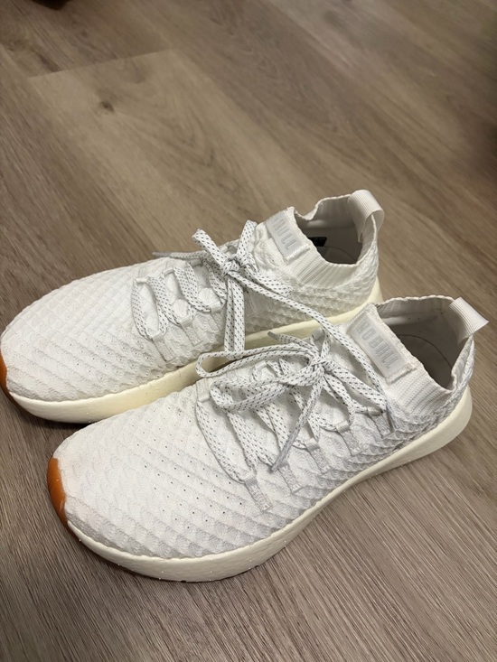 NOBULL Shoes - NOBULL White Knit Casual Sneakers with Tan Toe Accent